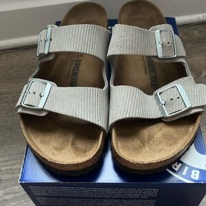 Birkenstock Arizona Men’s Suede Embossed Stone Coin EU 43 (US 10/10.5)